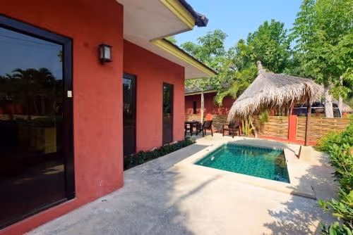 One-Bedroom Villa Private Pool with Garden view