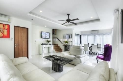 3BD Holiday Home in Laguna 650110