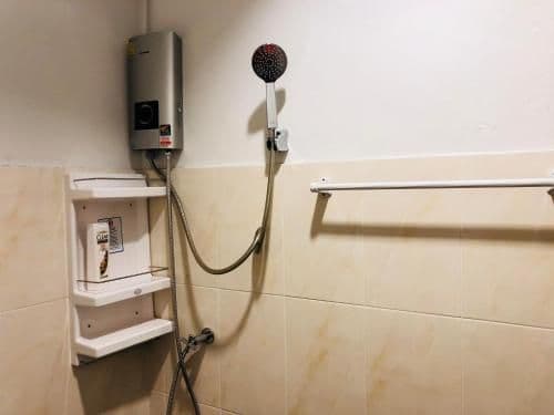 Quadruple Room with Private Bathroom