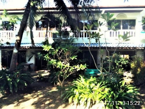 Apartment with Garden View