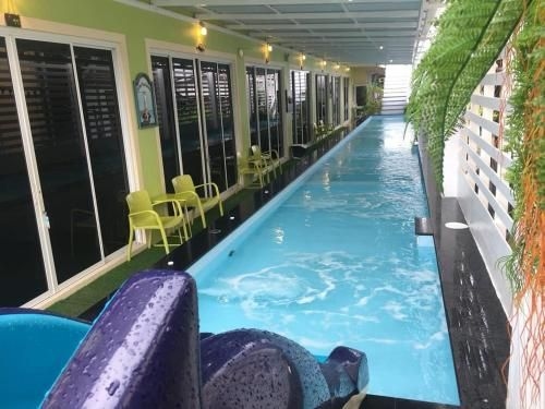 ฟ้าทะลายโจรรีสอร์ท (Fatalayjone Resort)1