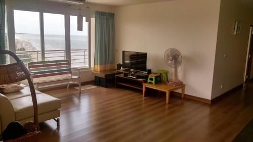 Beach Condo4