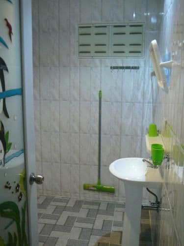 Quadruple Room with Private Bathroom