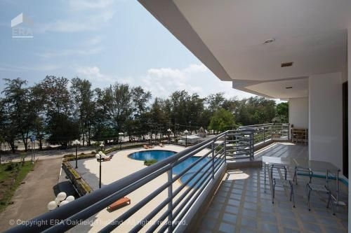 The Royal Rayong by Milanee (The Royal Rayong)0