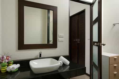Villa Ambon by Tropiclook: Kokyang style Nai Harn beach Villa Ambon by Tropiclook: Kokyang style Nai Harn beach
