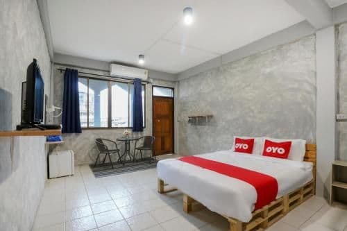 Double Room with Shared Bathroom