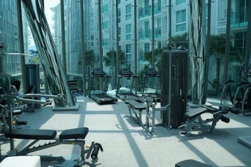 Lovely Studio in City Center Residence3