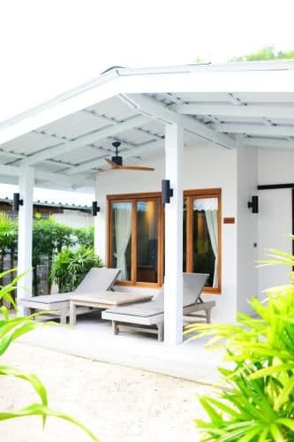 Bungalow with Garden View