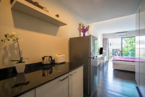 Studio Apartment