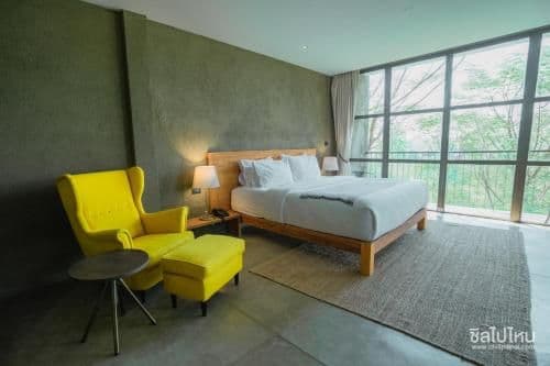 Superior King Room