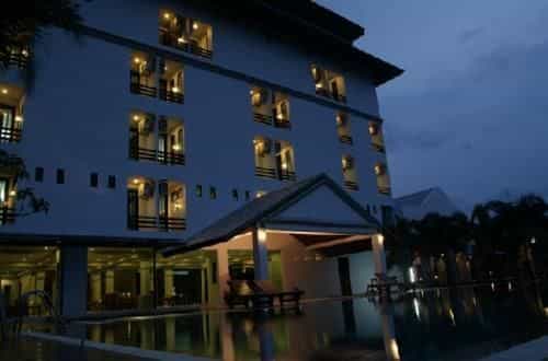 Warawan Resort and Hotel Warawan Resort and Hotel