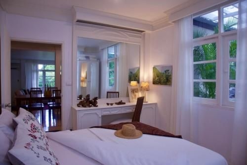 Coombs Cottage, Khaoyai, Mu Si3