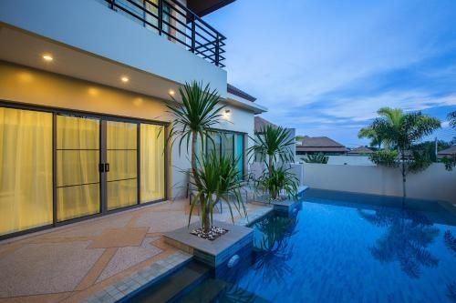 Villa Solor by Tropiclook: Shanti Style Nai Harn (Villa Solor by Tropiclook Shanti Style Nai Harn)0