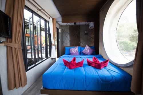 Baan Rom Talay Made' Baan Rom Talay Made'