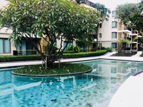 Two-Bedroom Apartment with Pool View