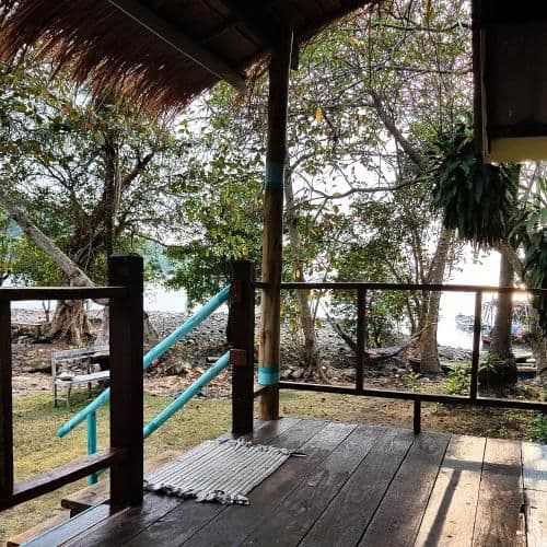 Bungalow with Sea View