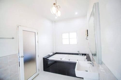 Double Room with Spa Bath