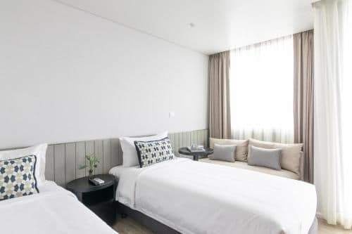 Premium Twin Room
