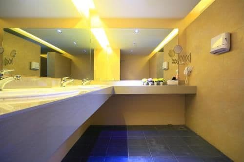 Triple Room with Shared Bathroom