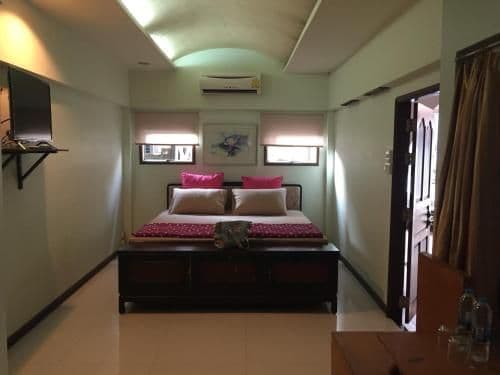 Standard Double Room with Private Bathroom