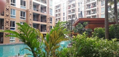 Two-Bedroom Apartment with Pool View