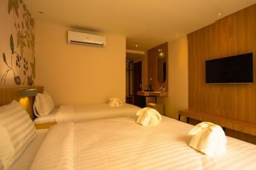 Economy Triple Room