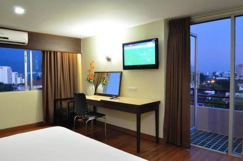 Deluxe Double or Twin Room