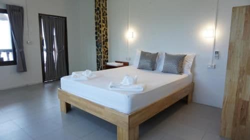 Queen Room with Sea View