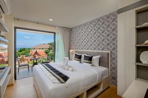 Splendid Sea View Resort1