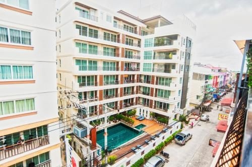 The Paradise Jomtien Beach0