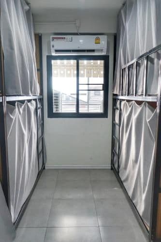 Mixed Dormitory Room