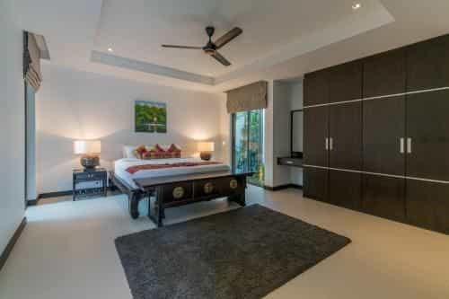 4 bedroom luxury villa in Bangtao Beach 4 bedroom luxury villa in Bangtao Beach