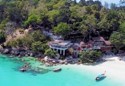 ชารีน่าฮิลล์ บีช รีสอร์ต (Chareena Hill Beach Resort)3