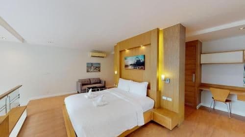 One-Bedroom Apartment