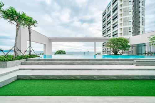 infinitypool condotel Pattaya Aeras infinitypool condotel Pattaya Aeras