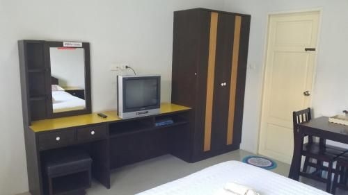 Charoen Apartment Hotel Trang2