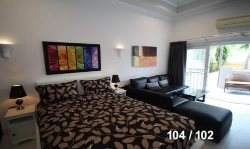 Deluxe Apartment with Private Garden - 102