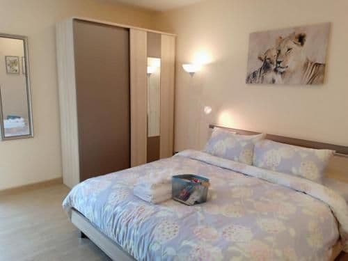 Standard Double Room with Shared Bathroom