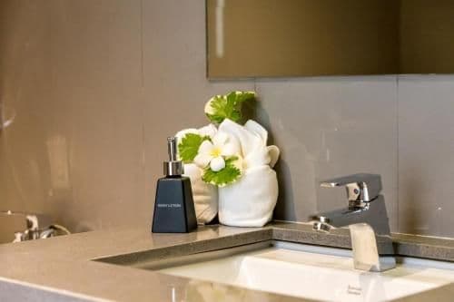 Suite with Garden View