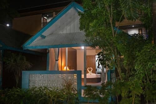Deluxe Bungalow with Garden View