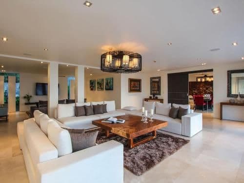 Villa with Sea View