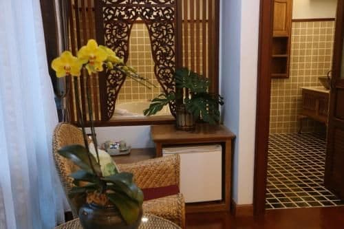Deluxe Suite with Spa Bath