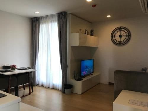 Modern Cozy 34SQM 1BR Apartment City Center Night Bazaar Modern Cozy 34SQM 1BR Apartment City Center Night Bazaar