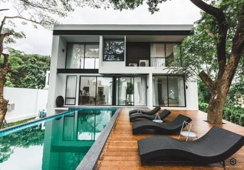 In the mood Luxury Private Pool Villa0