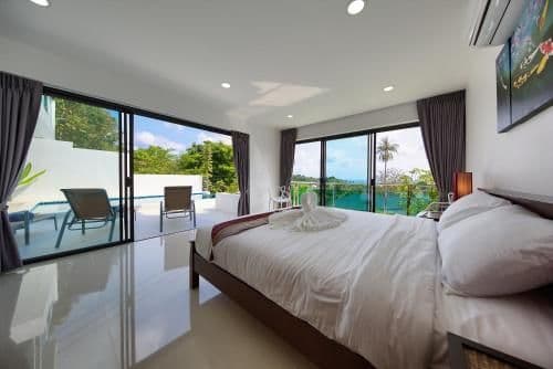 Villa with Sea View