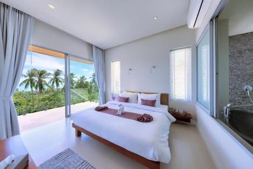 Villa with Sea View