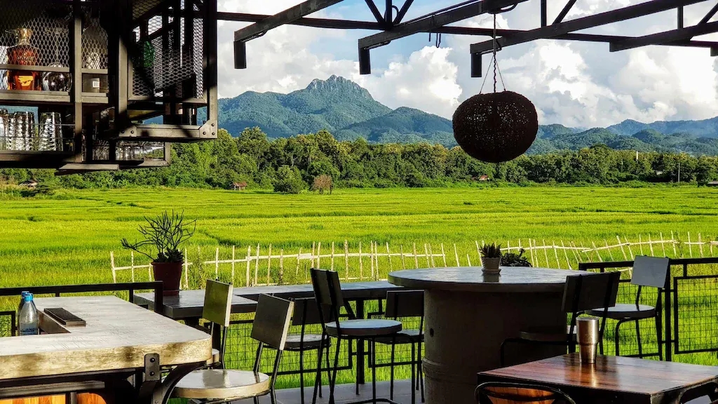 สวนกลางนา (Suan Glang Na)1