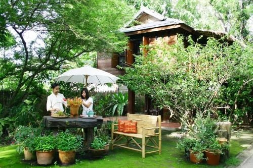 3 Sparrows house bed and breakfast0