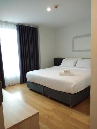 Deluxe Two-Bedroom Apartment