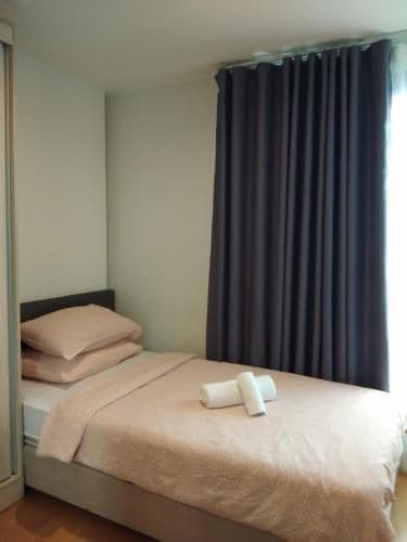 Deluxe Two-Bedroom Apartment